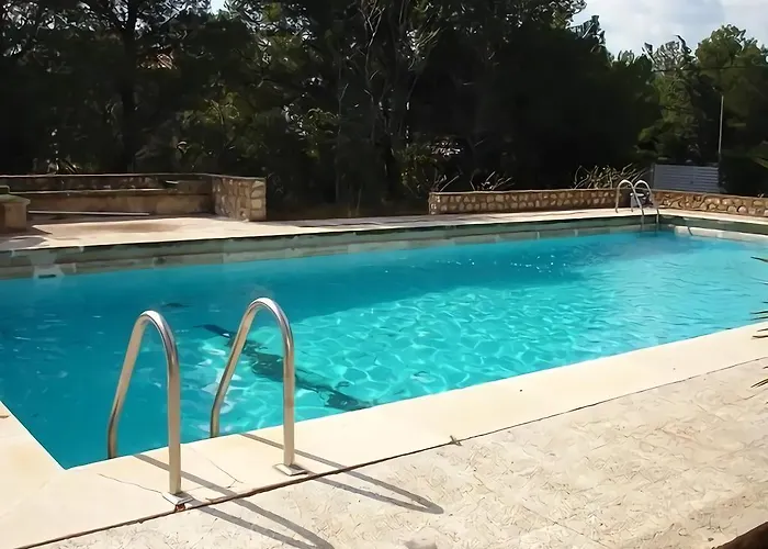 Villa Yate
